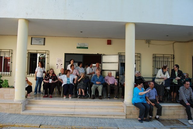 Fiestas en residencia y hogar de Villanueva