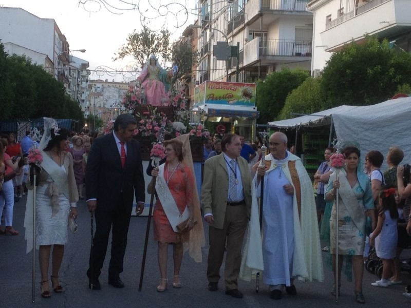 Jóvenes cofrades rescatan la tradición de las Fiestas de la Pastora