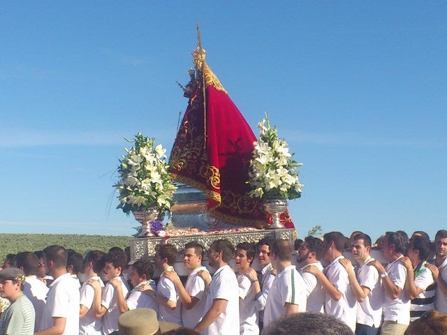 La Virgen de Alharilla visita a sus cofradías filiales