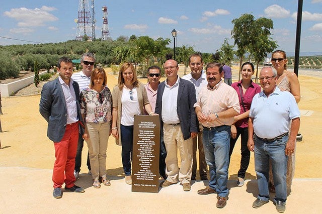 Los Higuerones de las Brujas, el nuevo gran parque de Arjona, es visitado por la consejera de Medioambiente
