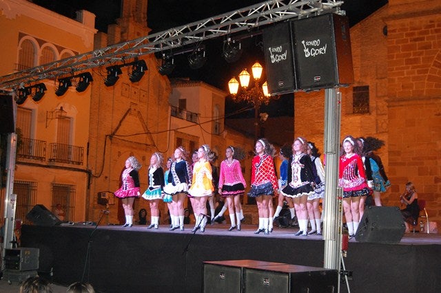 Arjonilla disfruta de un verano cultural lleno de música, danza y cine