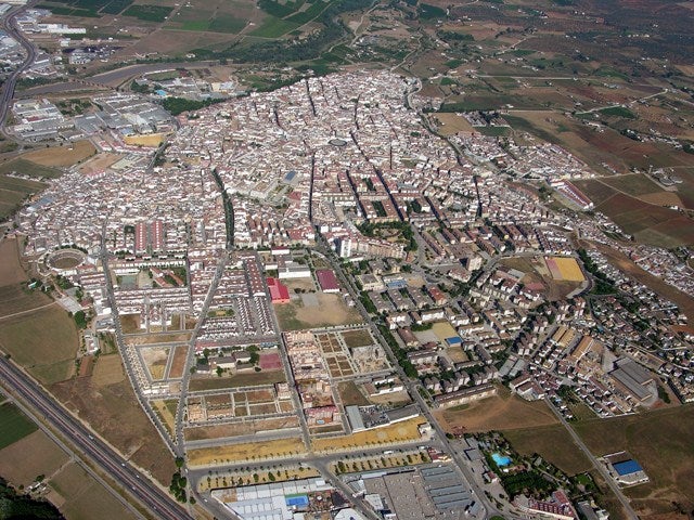La Policía Nacional detiene en Andújar a dos jóvenes por robo con fuerza en dos viviendas
