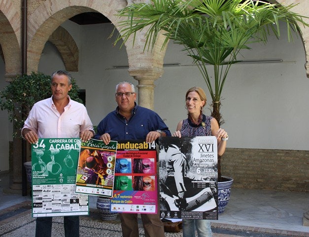 Concursos y exhibiciones complementan como espectáculo a Anducab