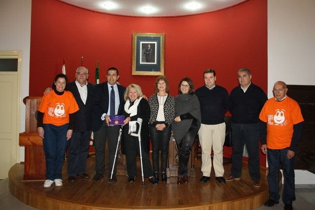 AFEMAC homenajea a Manuel Fernández por luchar contra el estigma de la enfermedad mental