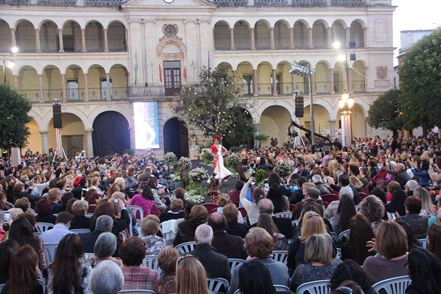 Andújar, escaparate de la moda flamenca