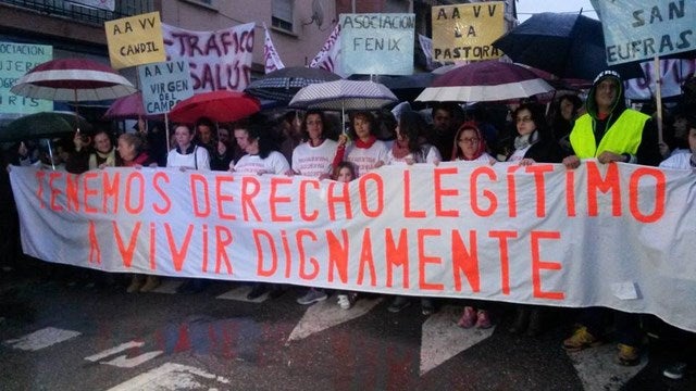 Los vecinos de Lope de Vega reivindican con protestas el sentido único del tráfico y el Ayuntamiento anuncia una inversión de 280.00 euros