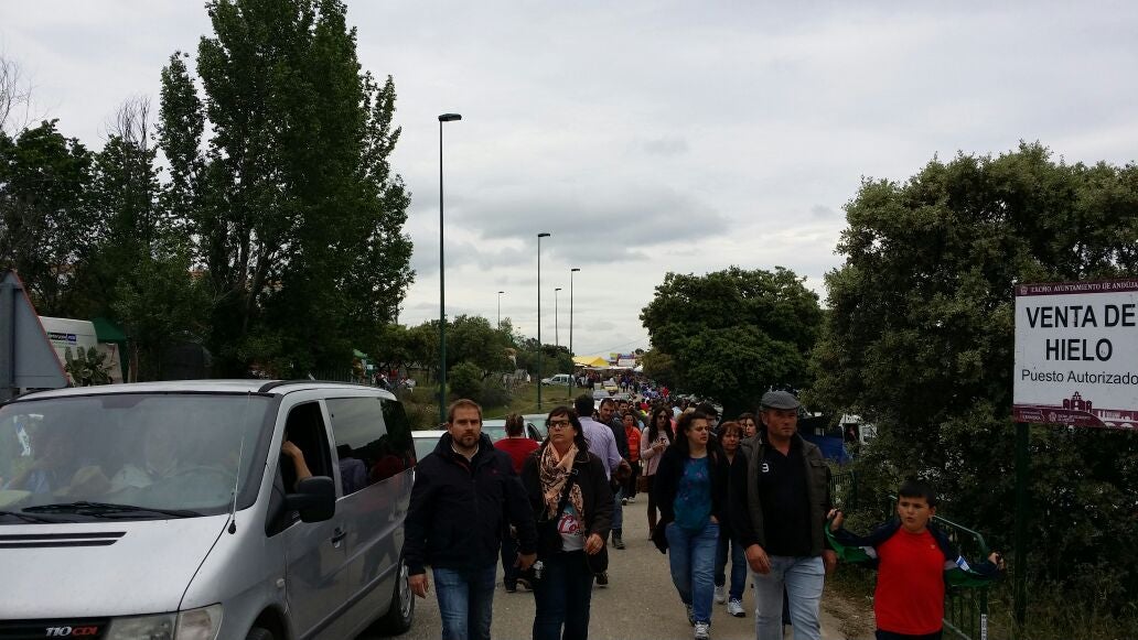 Incesante llegada de romeros al Cerro