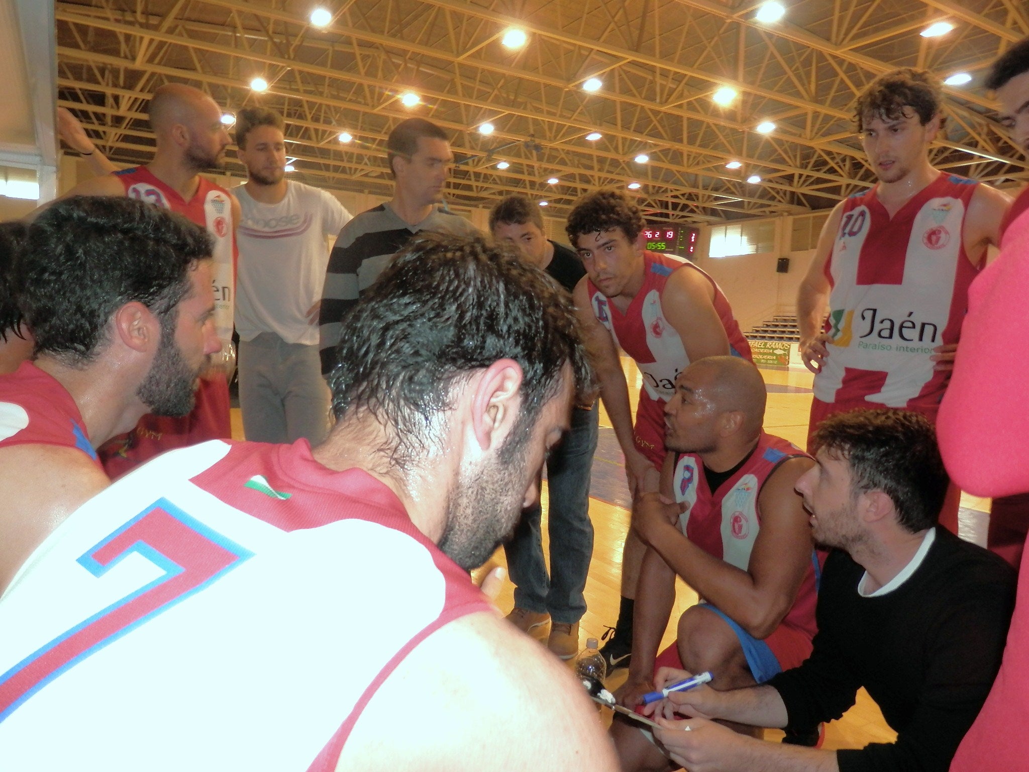 El CB Andújar Jaén Paraíso Interior ocupa plaza de descenso en EBA
