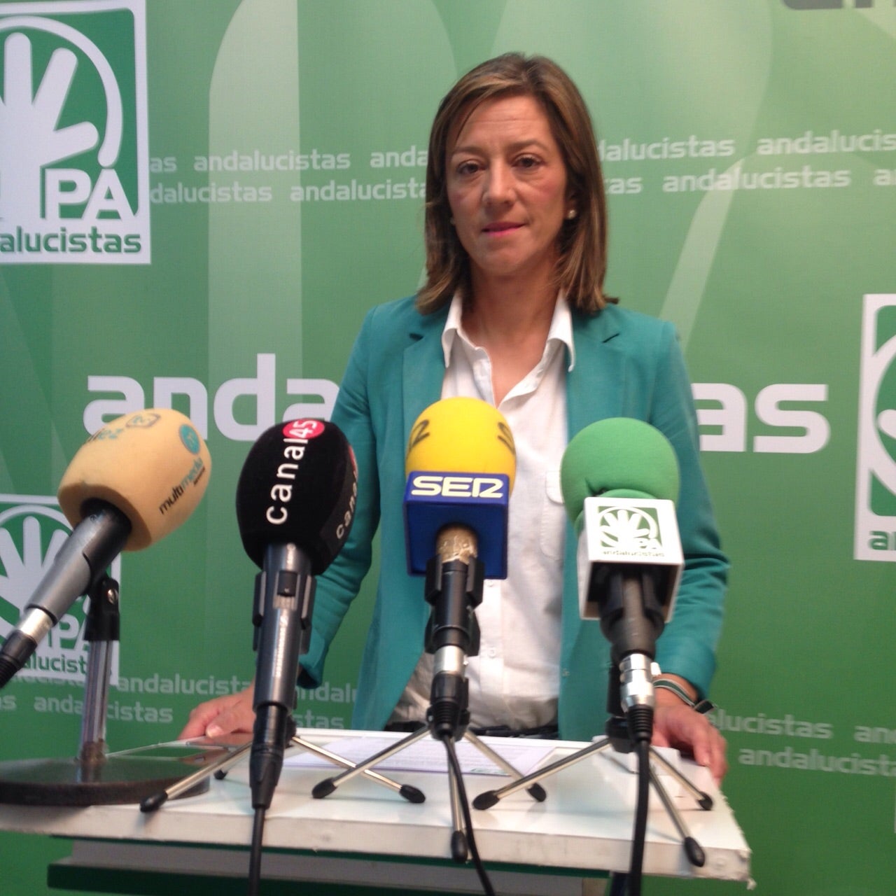 Encarna Camacho afirma que "daremos la vuelta al Ayuntamiento como un calcetín"