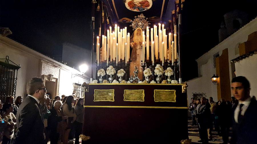 La Ropera se suma al periplo de la Semana Santa andujareña con la procesión de 'La Dolorosa'
