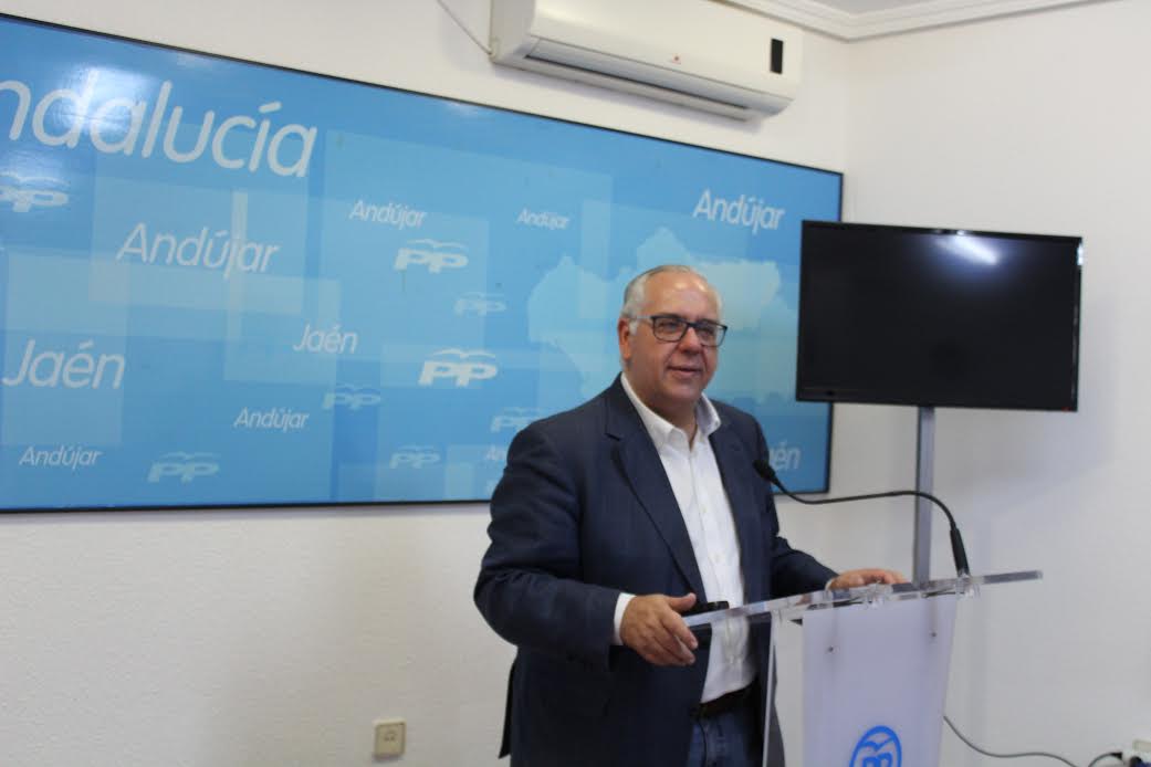 El PP dice que la economía del Ayuntamiento empeora y el gobierno destaca la reducción de la deuda