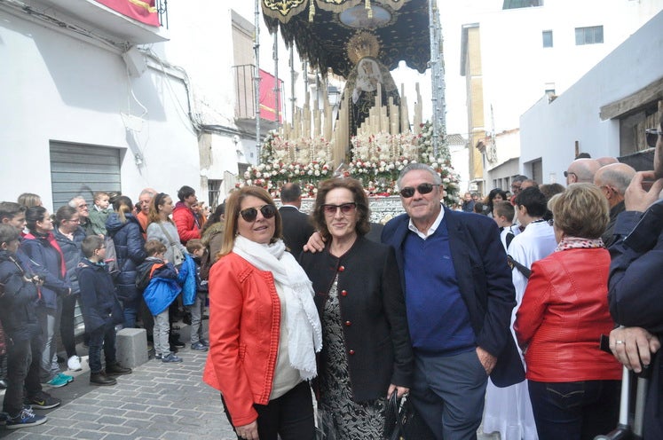 Fotos: La Cofradía de Santiago realiza una excelente estación de penitencia