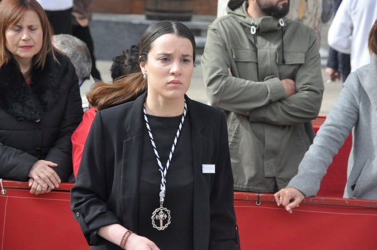 Fotos: La Cofradía de Santiago realiza una excelente estación de penitencia