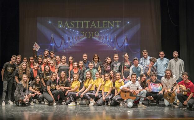 'Tijeritas', los 'Reche y Dani' y 'Desi y Jonathan' ganan 'Bastitalent'