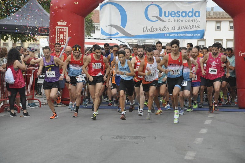 Víctor Doblas Díaz gana la XXI Carrera Popular Quesada Clínica Dental