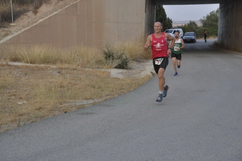 Víctor Doblas Díaz gana la XXI Carrera Popular Quesada Clínica Dental
