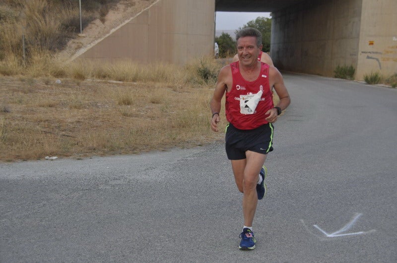 Víctor Doblas Díaz gana la XXI Carrera Popular Quesada Clínica Dental