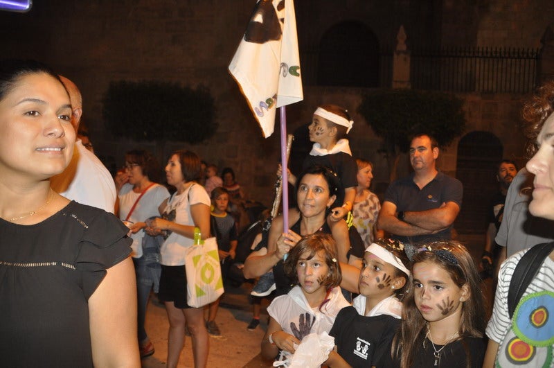 Los niños de Baza disfrutan en la mañana de este viernes del Cascamorras Infantil.