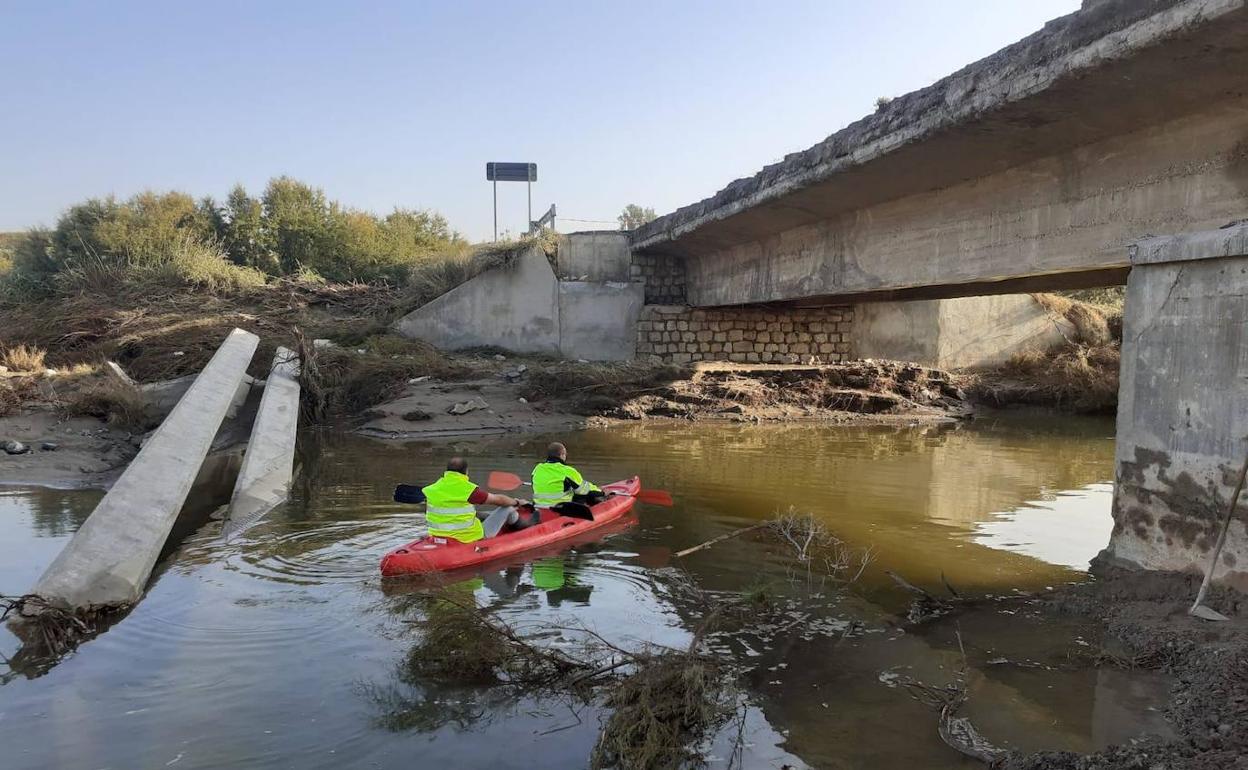 Gota fría en Granada | La Junta inicia la reconstrucción del puente de Baza