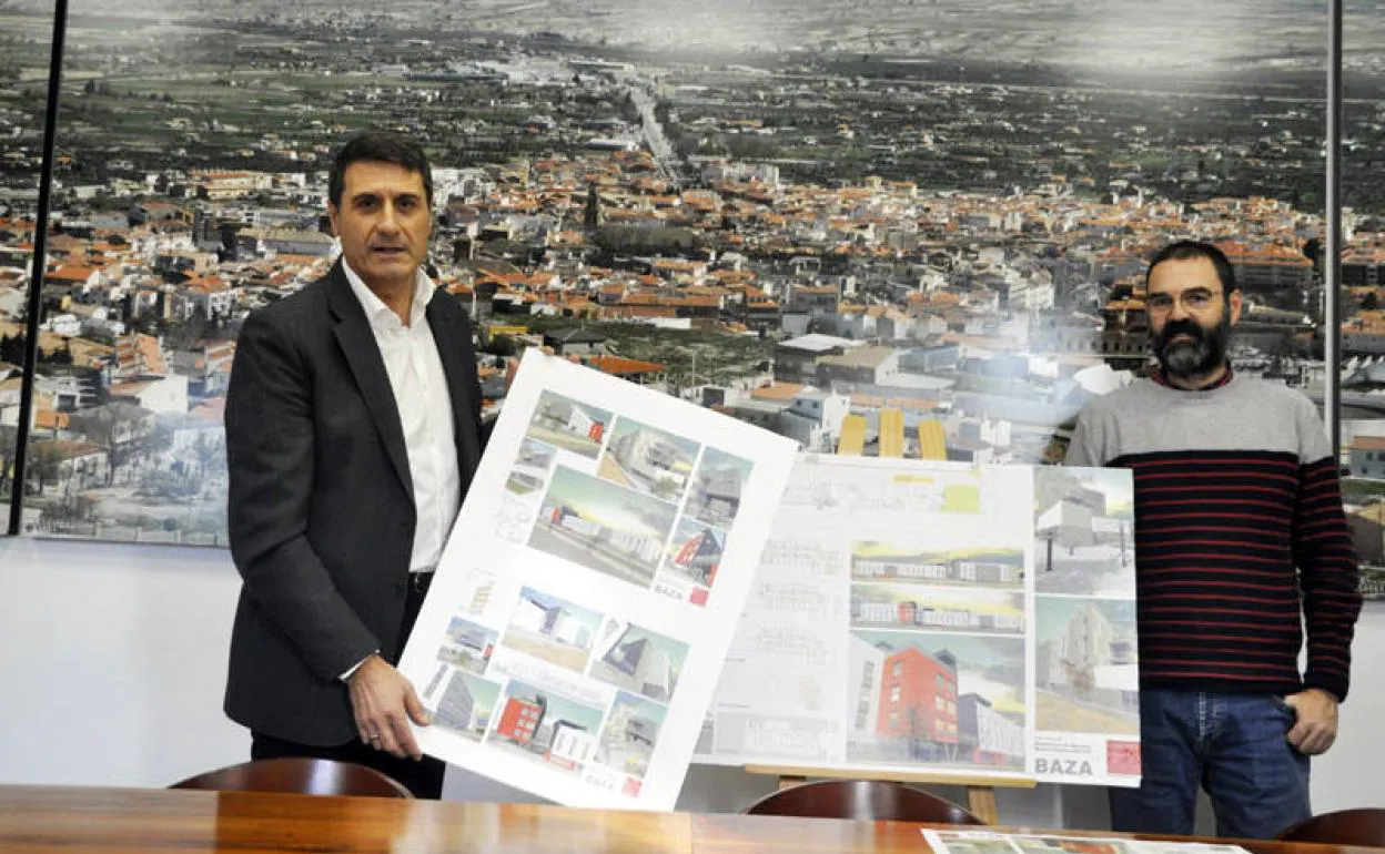 Pedro Fernández y Alfredo Alles durante la presentación del proyecto. 