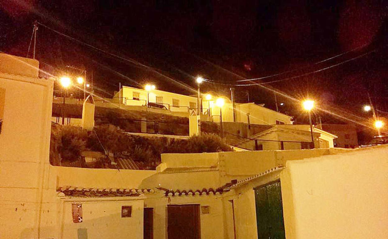 Iluminación actual en un barrio de Cúllar