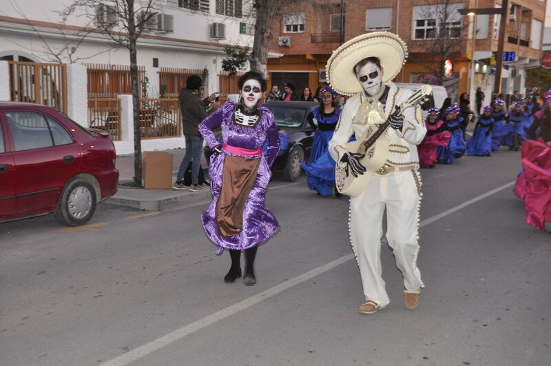 Sus majestades, también han realizado una parada en la Plaza Mayor para recibir a todos los niños y niñas en una noche bastante apacible comparada con otros años de intenso frío