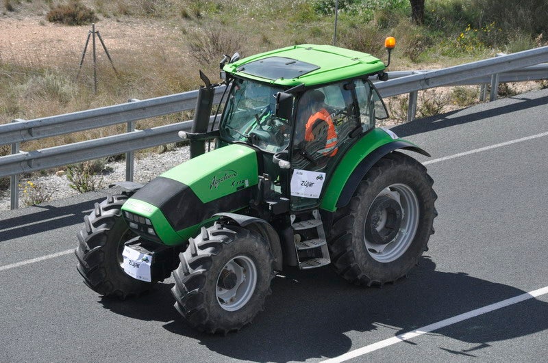 Decenas de tractores marcharon en el norte de la provincia.