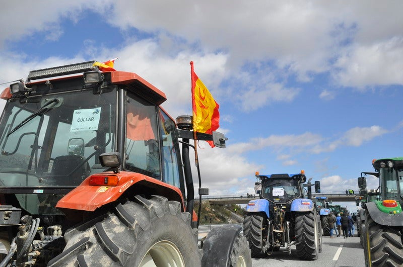 Decenas de tractores marcharon en el norte de la provincia.