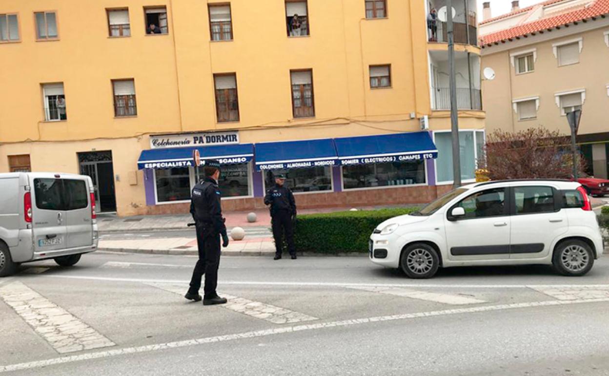 Control de la Policía Local de Baza