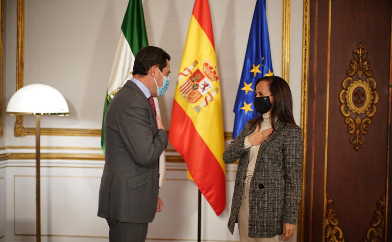 Juanma Moreno y Beatriz Corredor