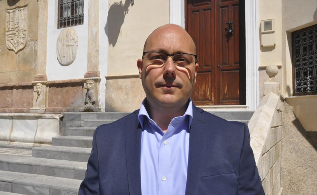Fernando Serrano, portavoz de Cs Baza 