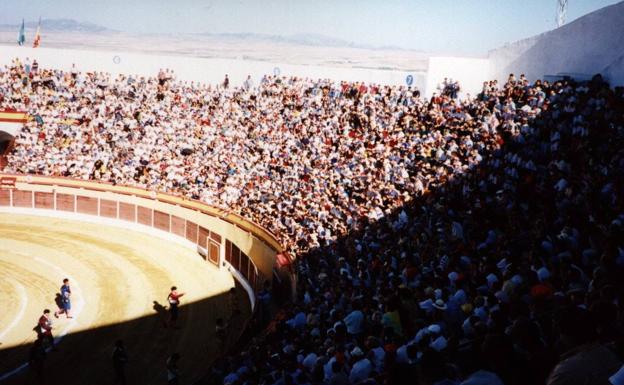 Vox exige a la Junta que permita los 'enanitos toreros' en Baza: «Odian a España y sus tradiciones»