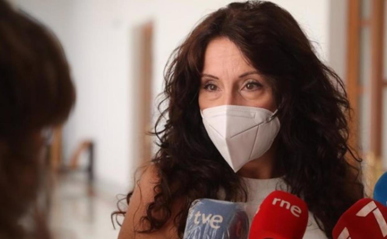 La consejera de Igualdad, Políticas Sociales y Conciliación de la Junta de Andalucía, Rocío Ruiz, este lunes. 