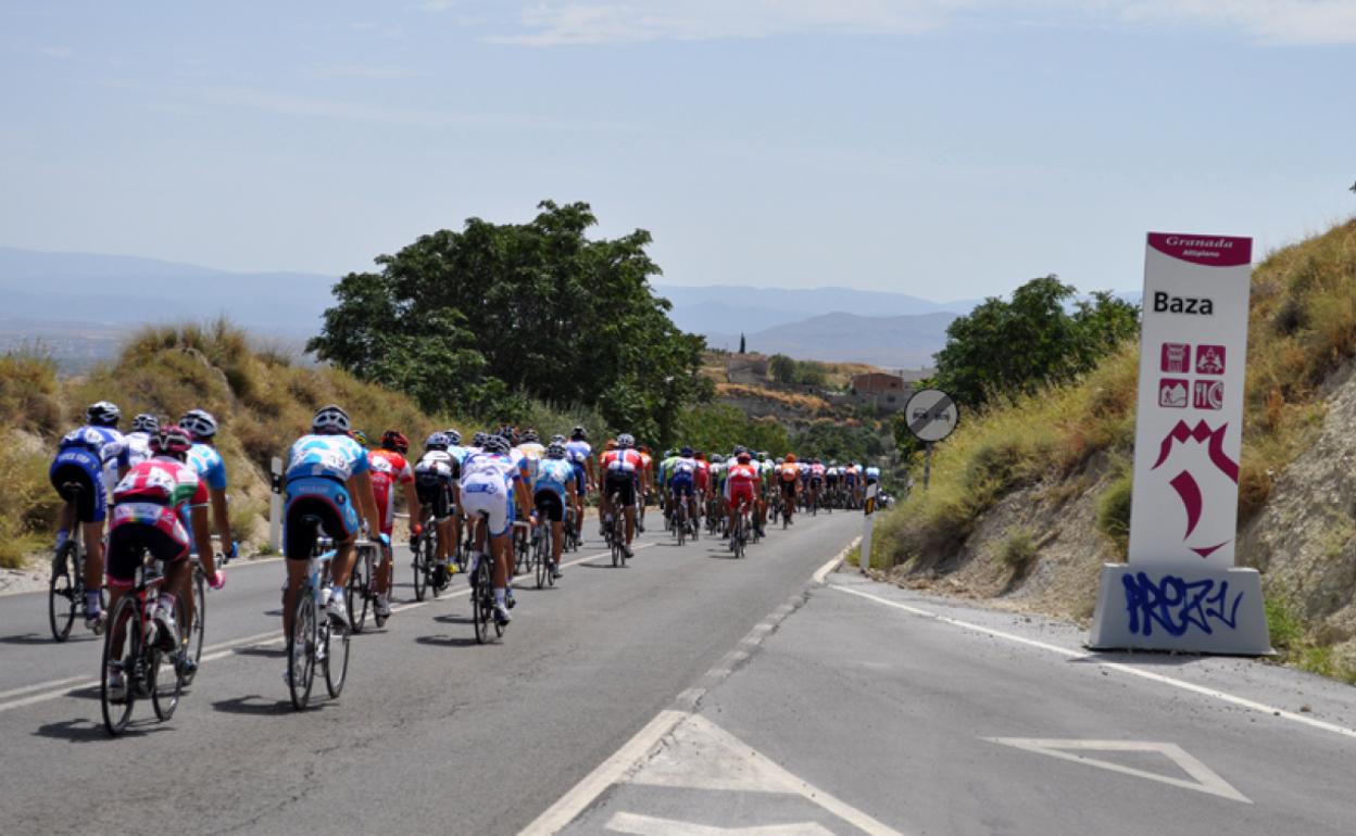 Llegada a Baza por la antigua carretera de Granada