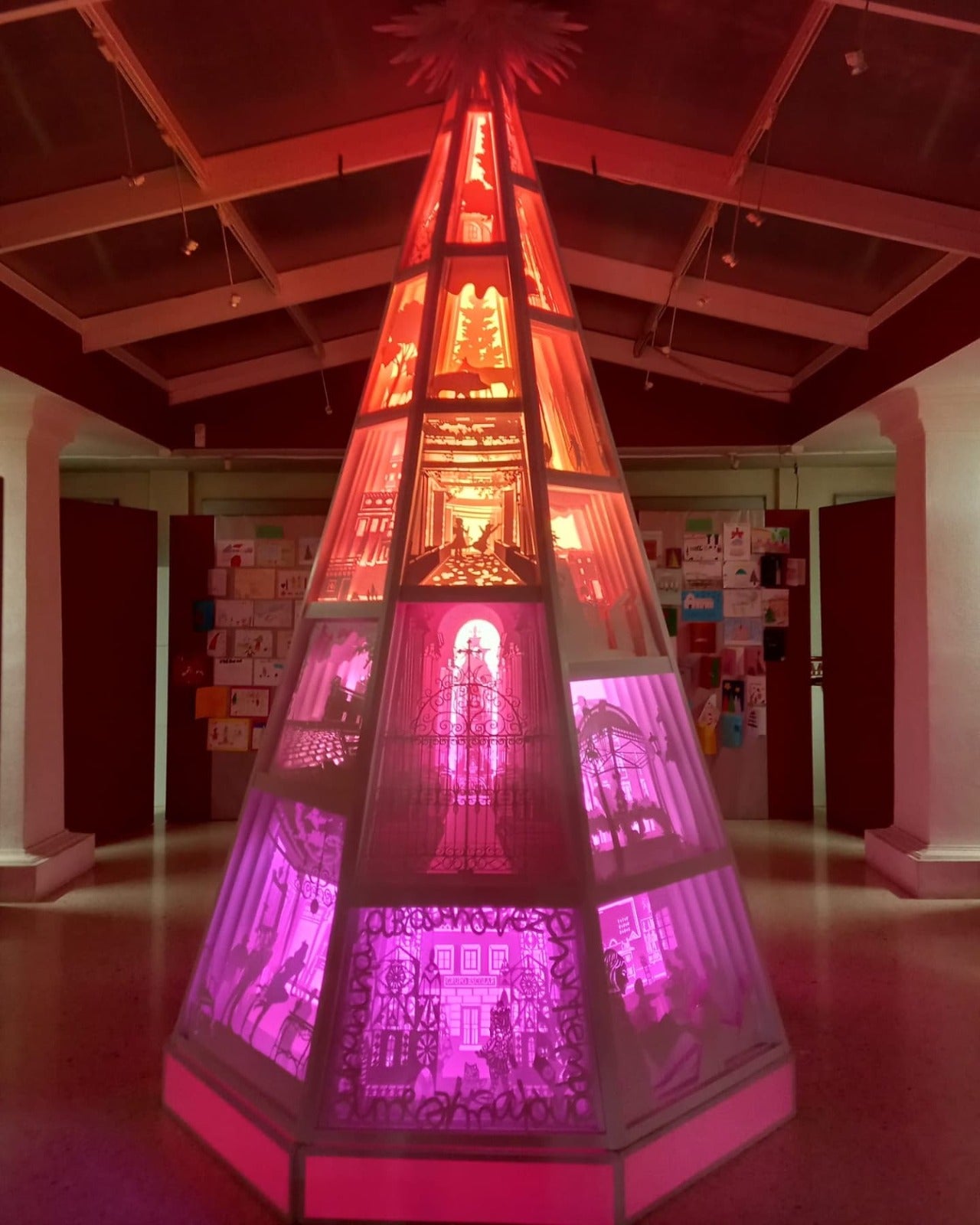 El árbol de Navidad de la Escuela de Arte de Huéscar