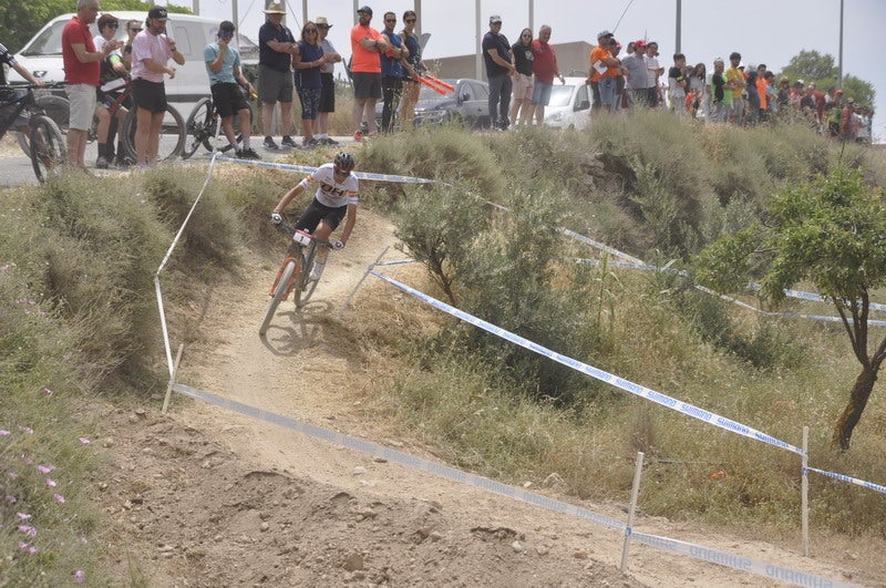 El ciclista bastetano que ganó el bronce en Tokio 2020 se luce en casa.