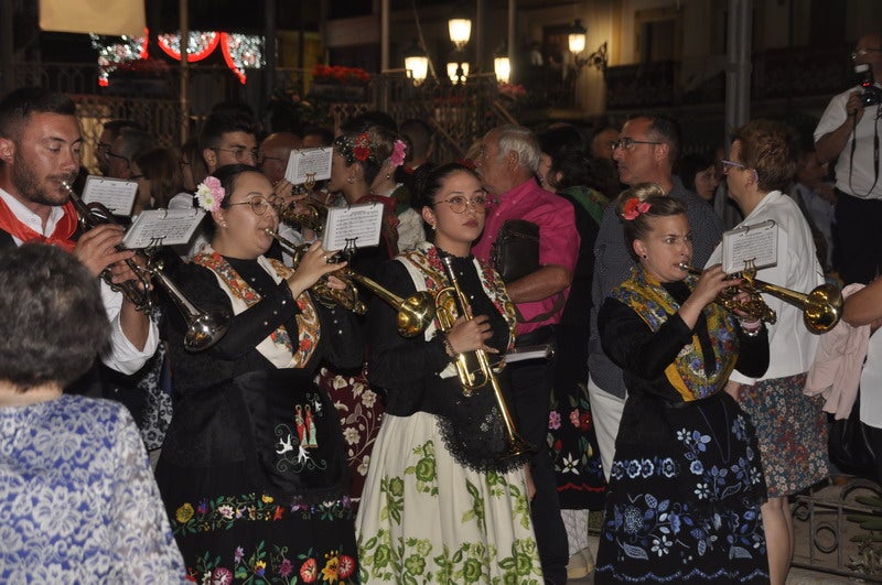 La primera romería tras la pandemia entusiasma a los habitantes del norte granadino.