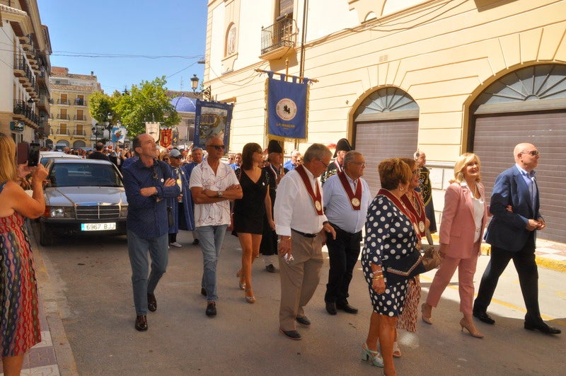 Una exhibición de sevillanas o el homenaje a título póstumo a Antonio Muñoz Jaunenes componen el acto.