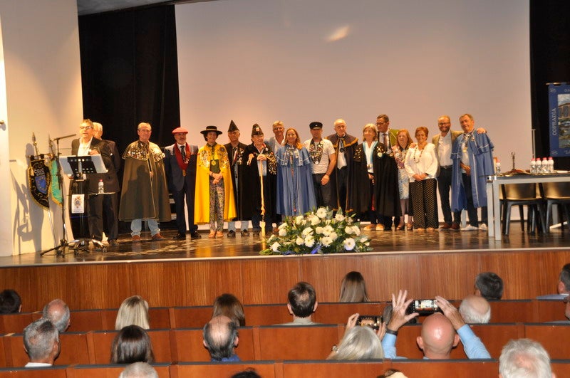 Una exhibición de sevillanas o el homenaje a título póstumo a Antonio Muñoz Jaunenes componen el acto.