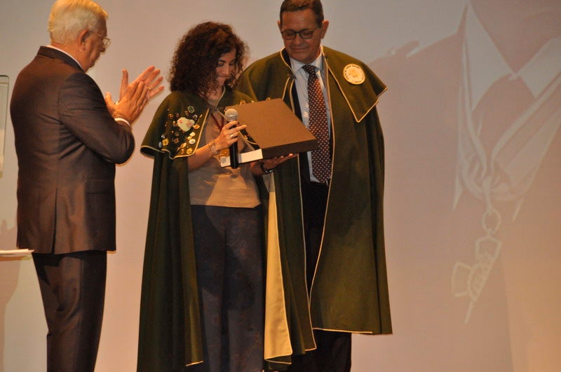 Una exhibición de sevillanas o el homenaje a título póstumo a Antonio Muñoz Jaunenes componen el acto.