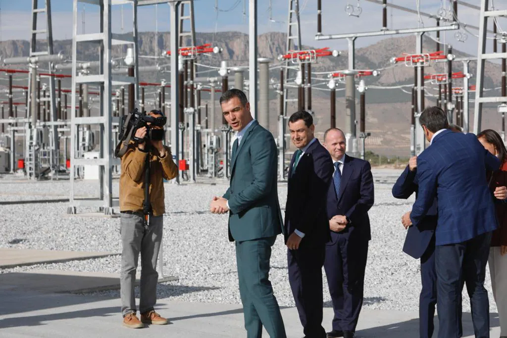 Inauguración de la estación eléctrica entre Caparacena y Baza