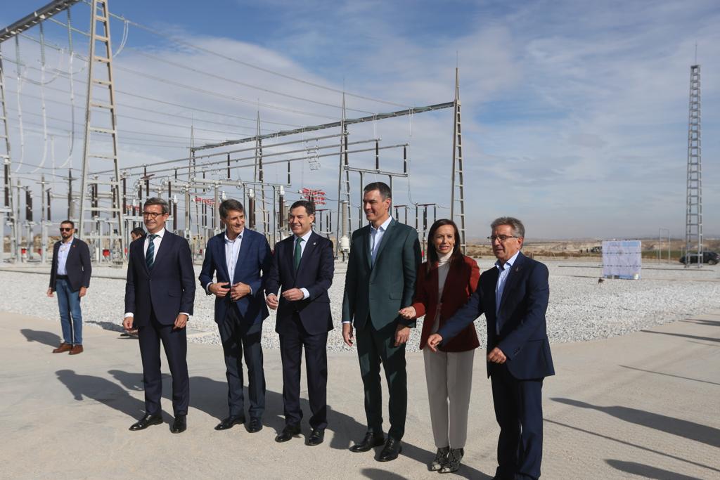Inauguración de la estación eléctrica entre Caparacena y Baza