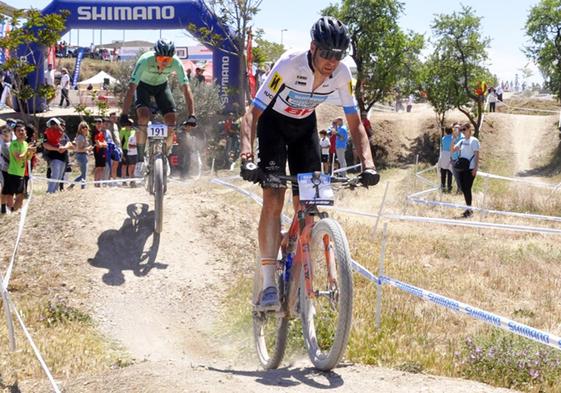 David Valero y David Campos en pleno duelo