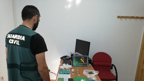 La Guardia Civil desmantela un punto de venta de droga en Castilléjar