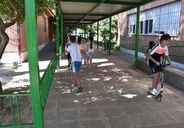 135 menores participan en la Escuela Municipal de Verano de Baza