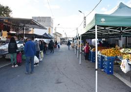 El mercado semanal de Baza se celebrará todos los miércoles aunque sea festivo