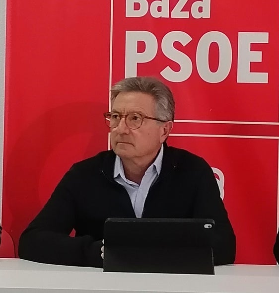 El PSOE pide a los concejales del equipo de gobierno que regularicen su compatibilidades