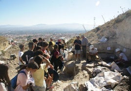 Vista general de las excavaciones del yacimiento.