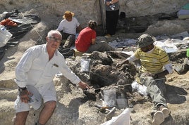 Bienvenido Martinez en el yacimiento Baza 1