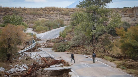 La Junta espera reabrir la carretera A-4200 en Baza en una semana